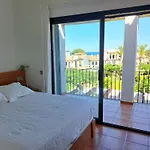 Les Oliveres Nyaraló *