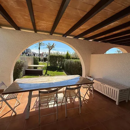 Les Oliveres 別荘 El Perelló