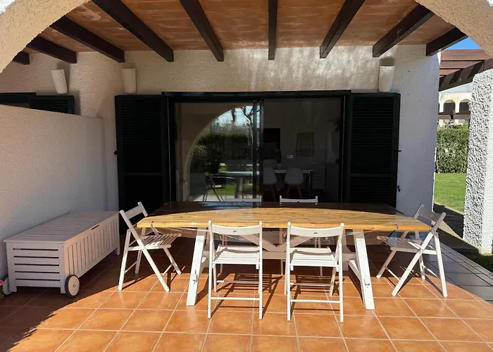Les Oliveres El Perelló